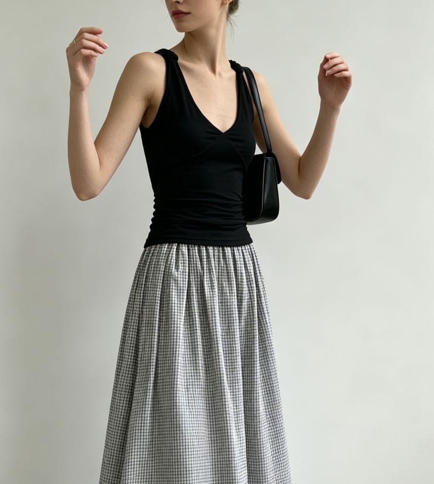 V-Neck Knotted Strap Slim-Fit Tank Top - Solid