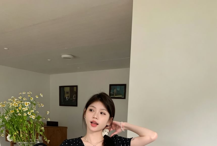 V-Neck Short Sleeve Dotted Panel Top - Solid