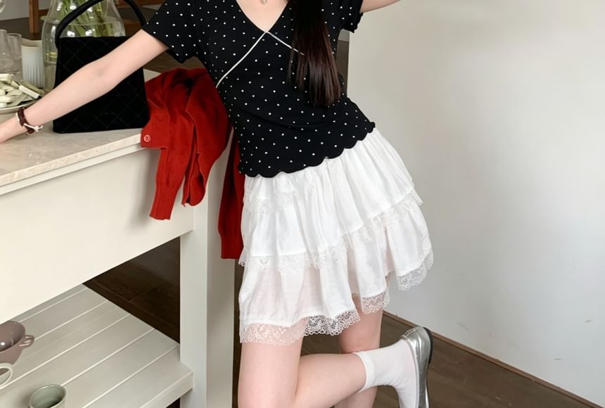 V-Neck Short Sleeve Dotted Panel Top - Solid