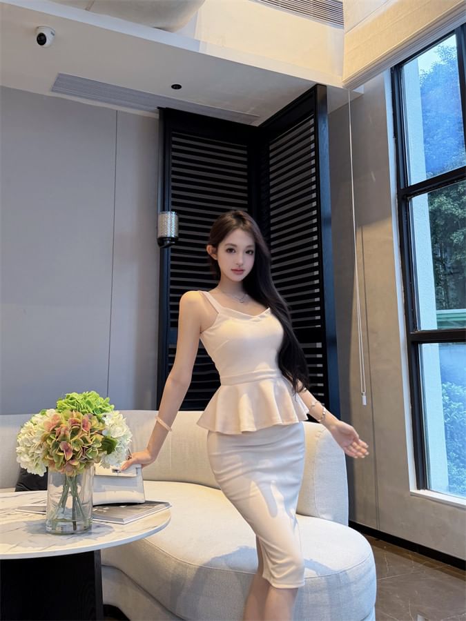 V-Neck Plain Peplum Camisole Top / High Waist Midi Pencil Skirt
