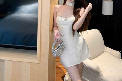Halter Plain Panel Lace Top / High Waist Mini A-Line Skirt