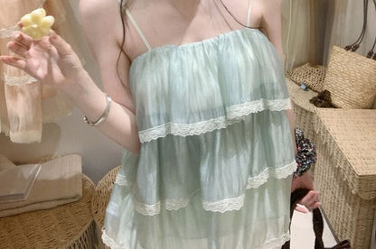 Flowy Lace Trim Camisole Top Layered