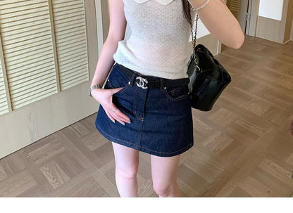 Textured Knit Top with Collar and Short Sleeves