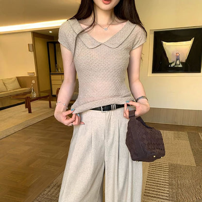 Textured Knit Top with Collar and Short Sleeves