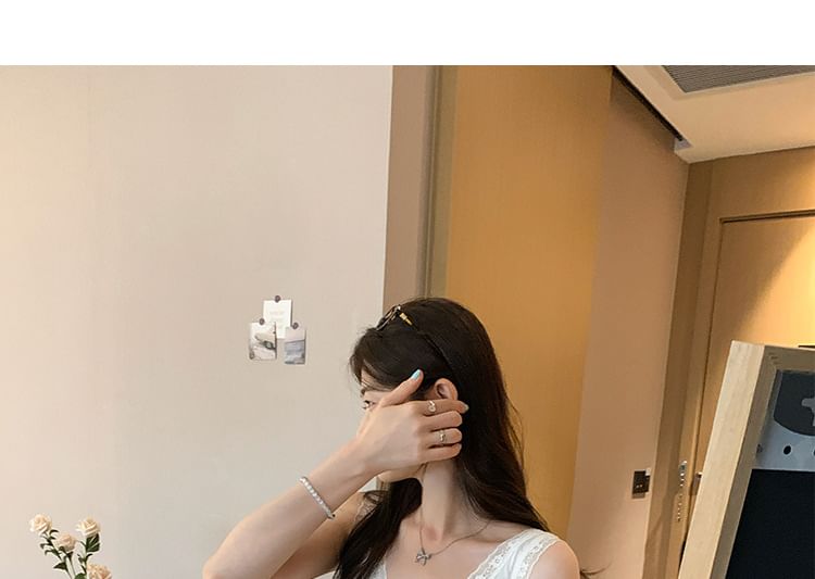 Lace Trim V-Neck Top, Sleeveless