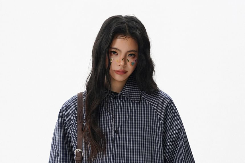 Oversized Plaid Button-Up Shirt Short Sleeve