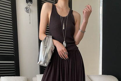 Scoop Neck Knit Top & Pleated Maxi Skirt Set