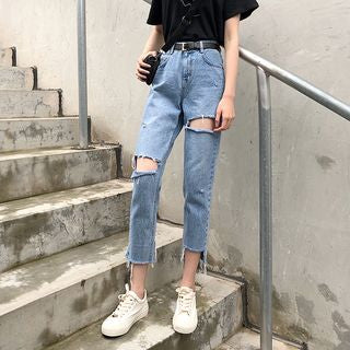 Distressed Cropped Straight Leg Jeans