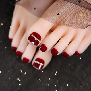 Embellished Faux Toe Nail Tips