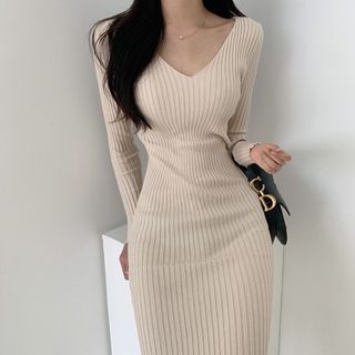 Long-Sleeve Plain Knit Sheath Dress