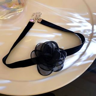 Faux Pearl / Floral Layered Choker