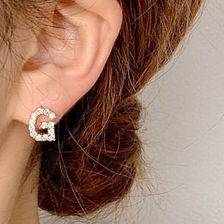 Rhinestone Lettering Ear Stud