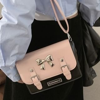 Bow Accent Buckled Satchel Bag