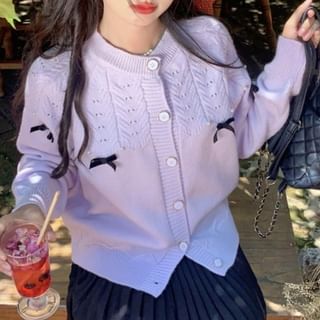 Crewneck Button Up Knit Cardigan