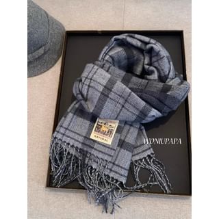 Plaid Fringed Trim Applique Scarf