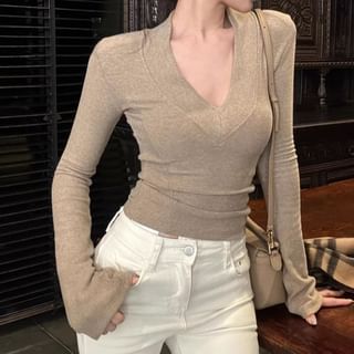 Long Sleeve V-Neck Plain T-Shirt