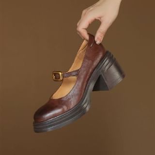 Chunky Heel Plain Buckled Faux Leather Mary Jane Shoes