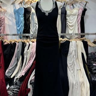 Halter Neck Plain Rhinestone Accent Ruched Open Back Mermaid Evening Dress