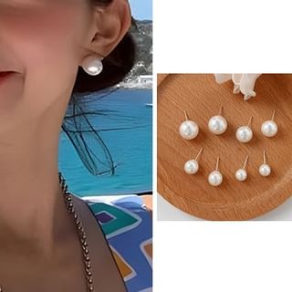 Faux Pearl Stud Earring (Various Designs)