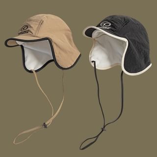 Hat Print Lettering Trapper