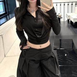 Long-Sleeve Collar Plain Cropped Tee / Low Rise Inverted Pleated Wide Leg Pants