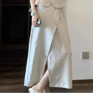 Sleeveless Solid Top with High Waist Maxi Flared Skirt