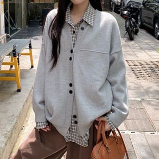 Buttoned V-Neck Solid Cardigan & Plaid Collared Long Shirt Duo