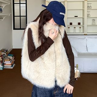 Stand Collar Plain Faux Fur Vest