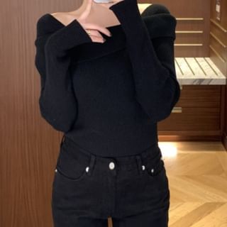 Square Neck Ribbed Knit Top in Solid Color