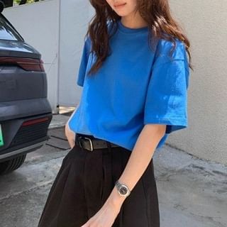 Open Back Crew Neck Elbow-Sleeve Tee
