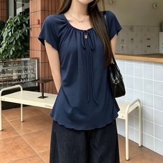 Short-Sleeve Crewneck Plain T-Shirt