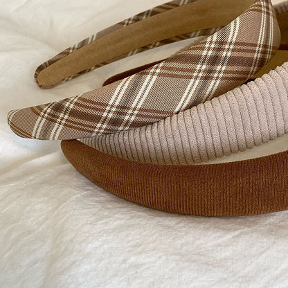 Süßes Beauty-Stirnband