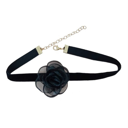 Rose Velvet Choker