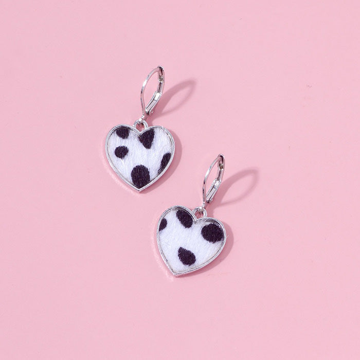 Black Point Heart Earrings