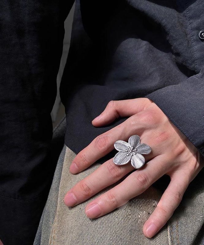 Vintage Two-Piece Set Open Metal Rings Floral