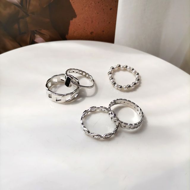 Set of 5: Faux Pearl / Alloy Ring (various designs)
