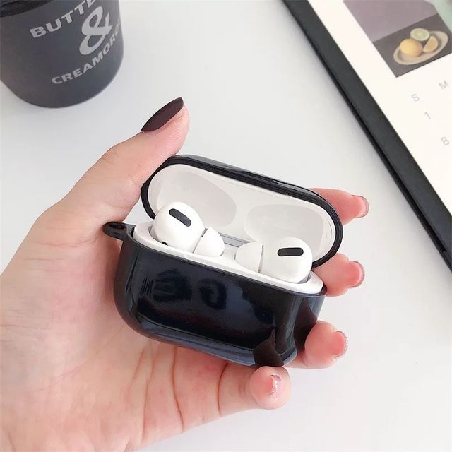 Plain AirPods / Pro Earphone Case Skin