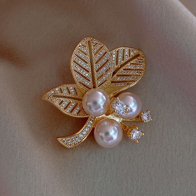 Steel Pearl Brooch