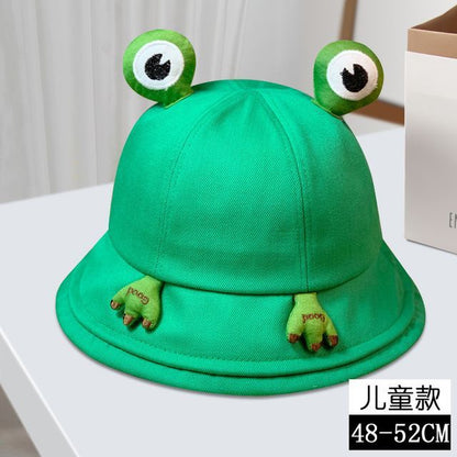 Frog Detail Bucket Hat