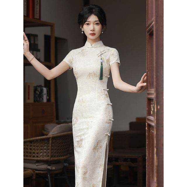 Short-Sleeve Floral Jacquard Midi Qipao