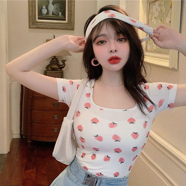 Short-Sleeve Strawberry Print T-Shirt