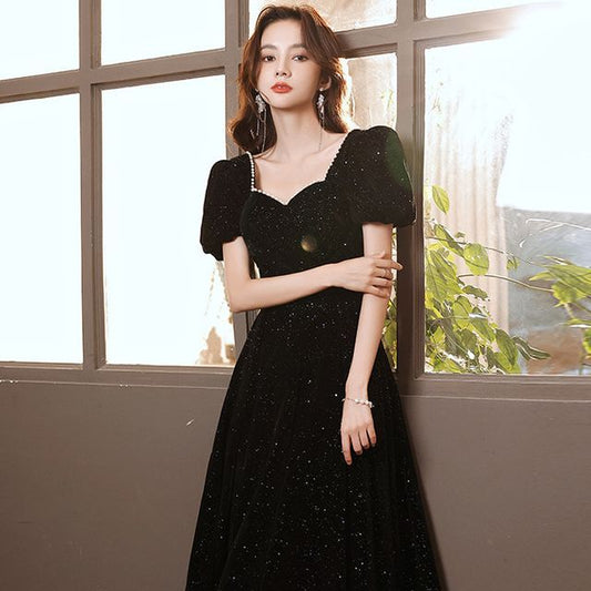 Puff-Sleeve Sweetheart Neckline Beaded Trim Glitter Prom Dress (Various Designs)