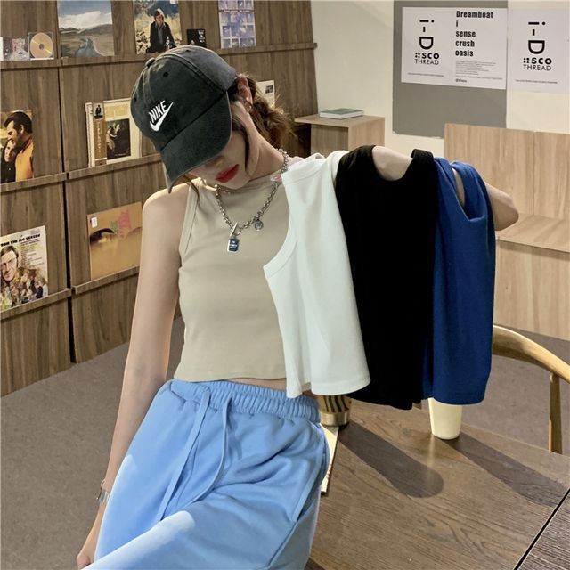 Round Neck Plain Crop Tank Top