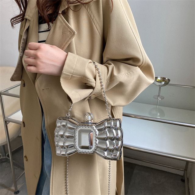 Chain Bow Crossbody Bag