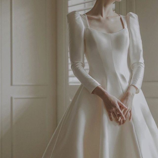 Plain Square-Neck Puff-Sleeve Gown A-Line Wedding