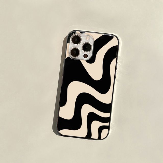 Wavy Print Phone Case