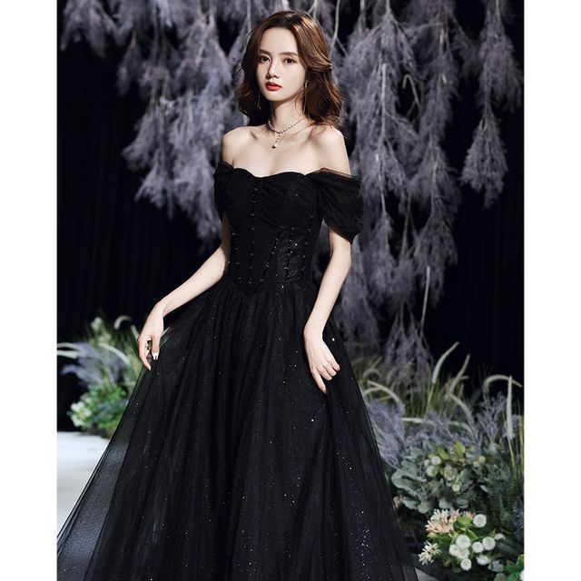 Short-Sleeve Square Neck Mesh Evening Gown
