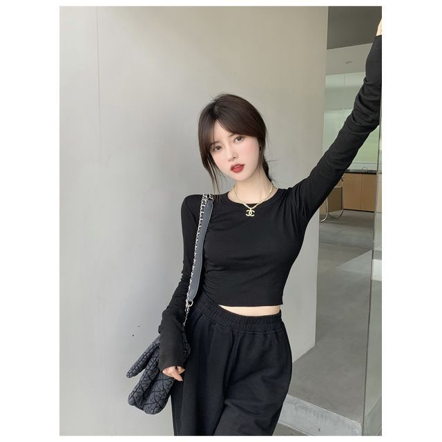 Long-Sleeve Round Neck Plain Crop Slim Fit Tee