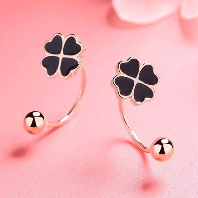 Clover Stud Earring