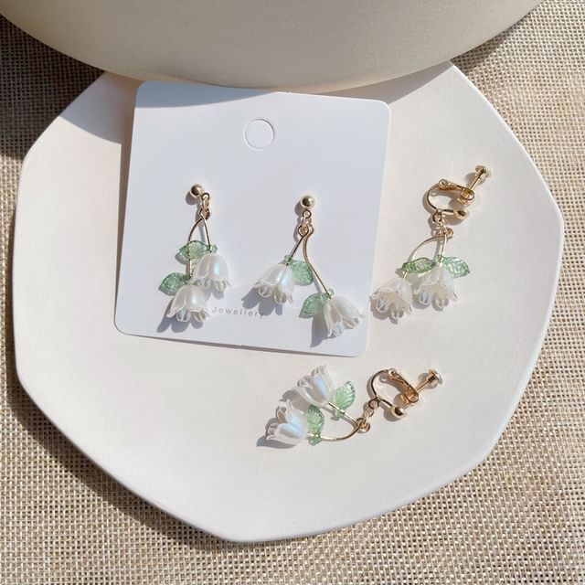 Floral Resin Alloy Dangle Earring